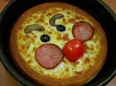 특이한 피자들.jpg
