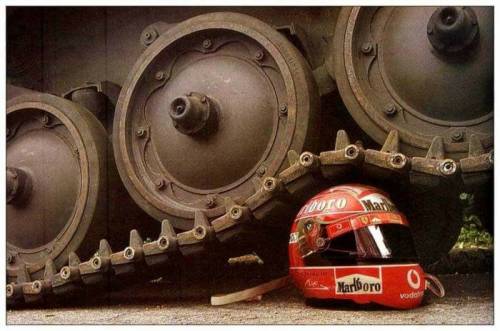 F1 헬멧.jpg