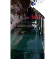 흔한 중국 관광지 다리의 특수효과.gif