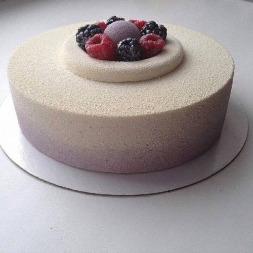 건축가 출신 제빵사의 케이크 작품.jpg