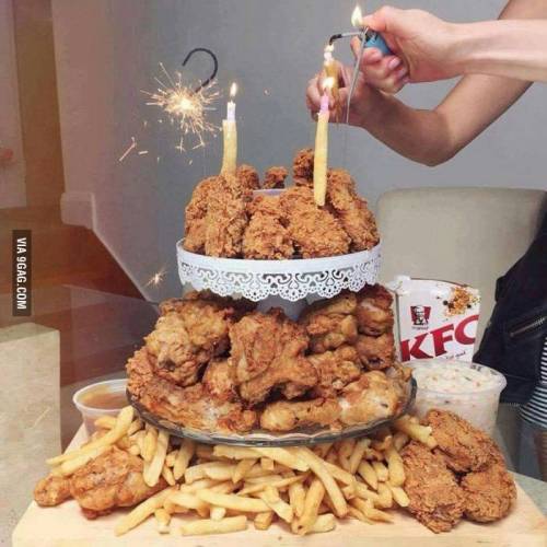 KFC 생일 케이크 .jpg