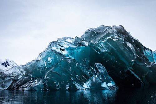 진짜 빙하 색깔.jpg