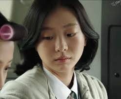배우 김다미 닮은꼴.jpg