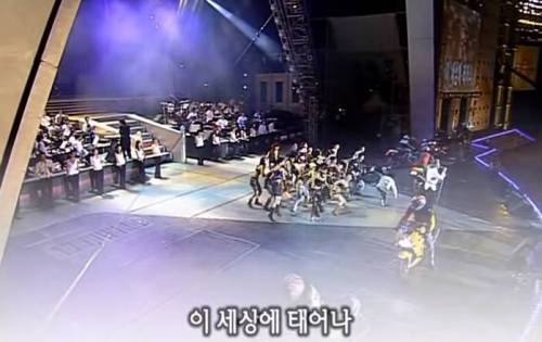 [스압] 14년전 나훈아 콘서트 수준.jpg