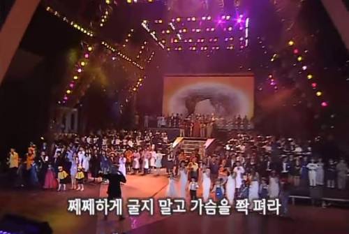 [스압] 14년전 나훈아 콘서트 수준.jpg