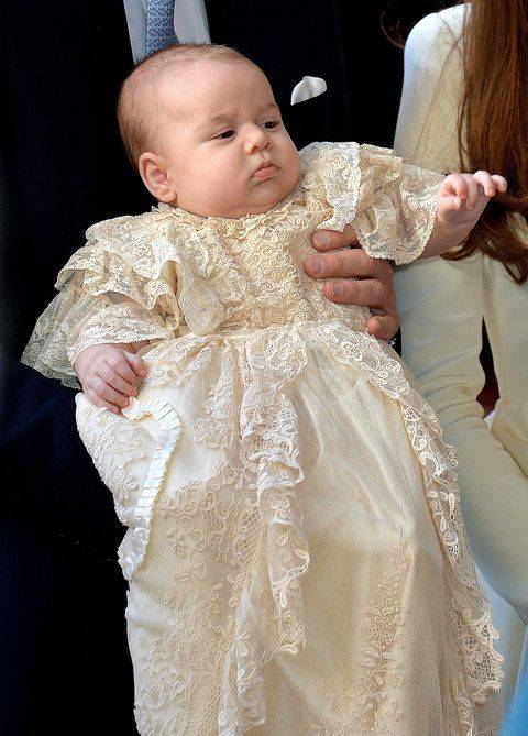 [스압] 영국 왕실에서 아기가 세례받을 때 쓰는 물건