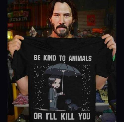 확실한 동물사랑 캠페인 티셔츠와 강력한 모델.jpg