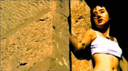 세계 최초로 이집트 신전 내에서 뮤비 찍은 우리나라 가수