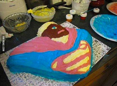 아니 슈퍼맨 케이크 만들어 준다며..