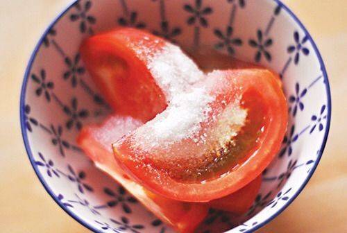 토마토에 설탕 뿌려먹을 때마다 듣는 말.jpg