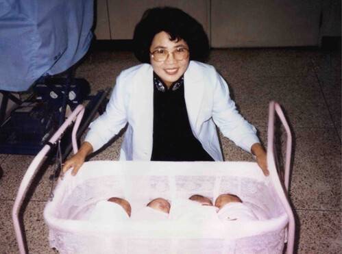 [스압] 쌍둥이가 한날한시 태어난 병원의 간호사가된 사연.jpg