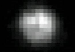 명왕성 사진으로 보는 기술의 발전.jpg