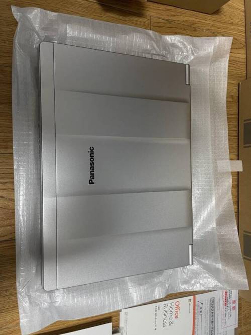 일본의 40만엔짜리 노트북.jpg
