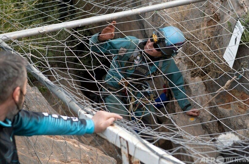 스페인에서 500일간 지하동굴 인간 격리 실험종료
