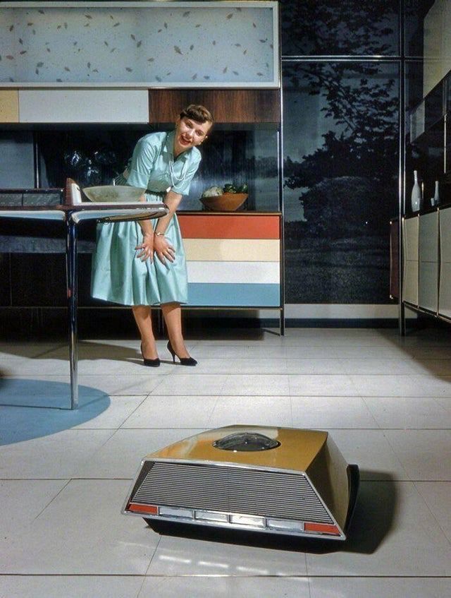 1959년 월풀이 선보인 최초의 로봇청소기.