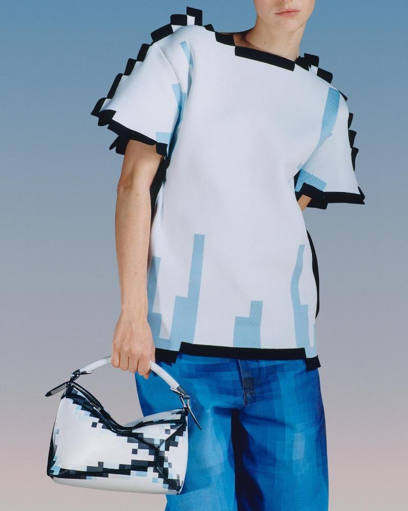 마인크래프트 캐릭터 튀어나온 줄 330만원짜리 픽셀 패션