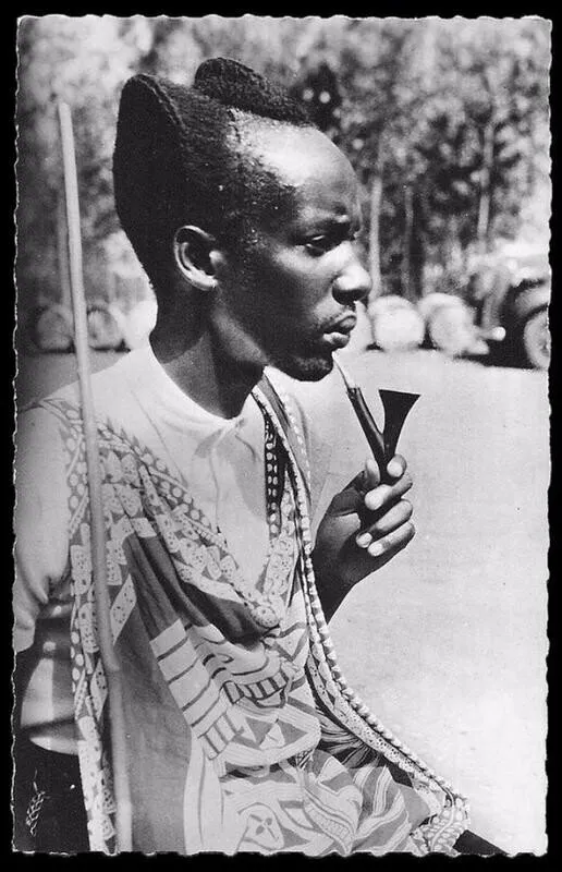 100년 전 사진에 드러난 르완다 전통 헤어스타일