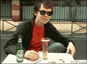 멘토스하고 맥주하고 섞으면.gif