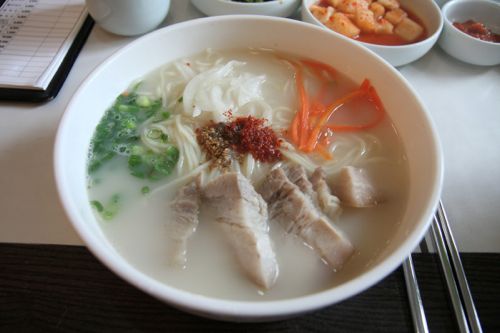 제주도의 흔한 국수.jpg