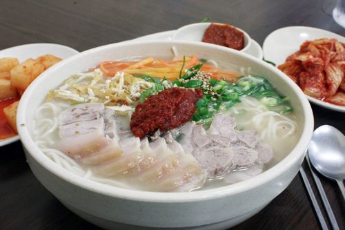 제주도의 흔한 국수.jpg