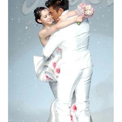 숨길수 없는 표정.jpg
