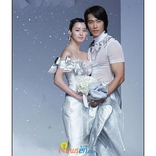 숨길수 없는 표정.jpg