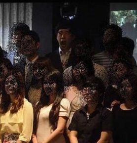 결혼식을 망치러 왔다.jpg