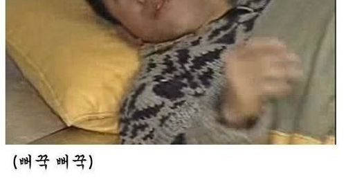 [초스압]배신자 작은누나.jpg