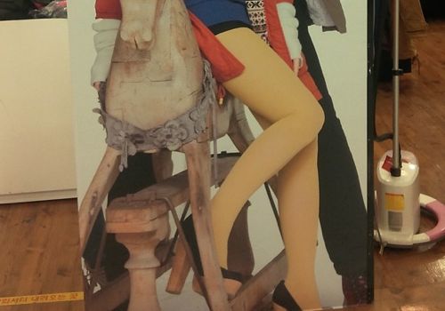 사람은 둘인데.jpg