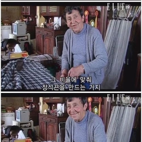 장식끈을 만드는 75세의 할머니
