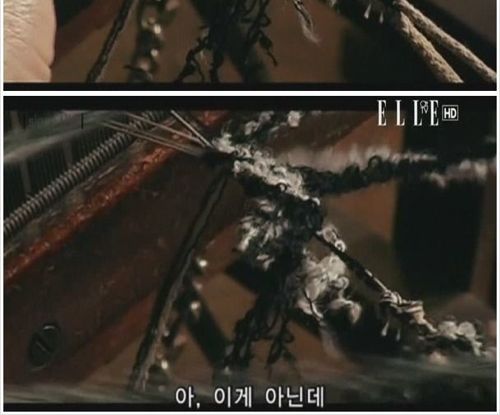 장식끈을 만드는 75세의 할머니