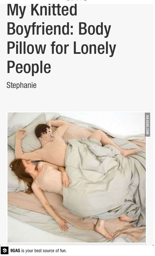오덕배게를 능가하는 남친배게.jpg