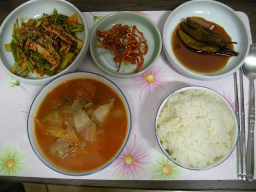 자취생의 밥상.jpg