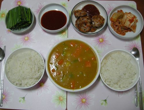 자취생의 밥상.jpg