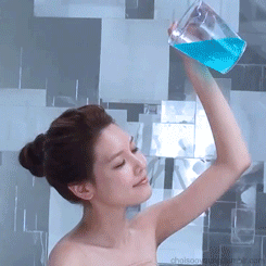 CF와 현실.gif