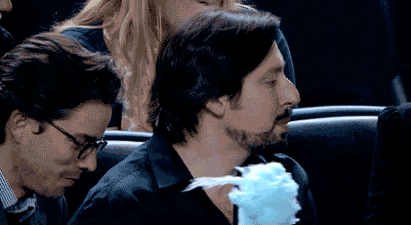 인간 솜사탕 제조기.gif