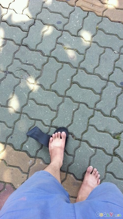 밖에서 답안나오는 상황.jpg