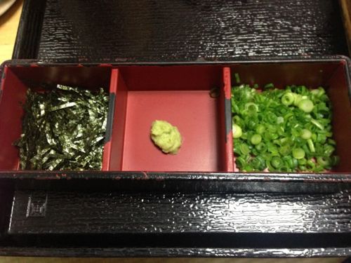 일본의 배달 장어덮밥. jpg