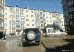 아파트 붕괴 현장.gif