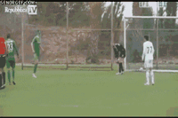 부메랑 자살골.gif