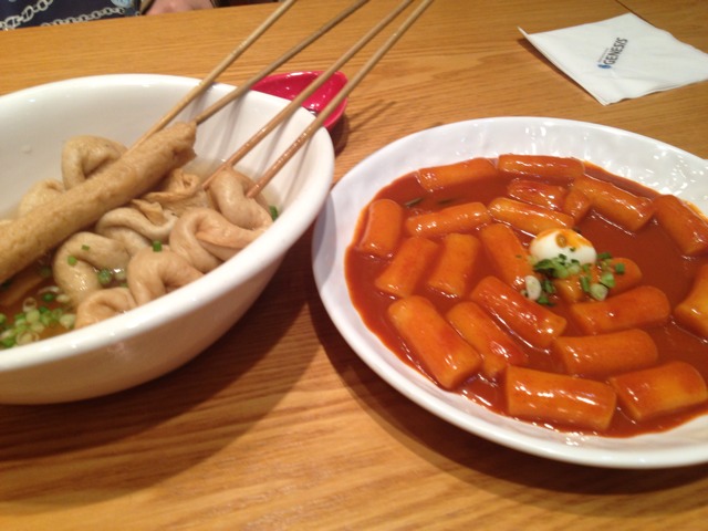 떡볶이 vs 즉석 떡볶이 - 고급유머 떡볶이 vs 즉석 떡볶이