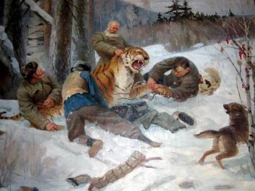 러시아에서는 사냥개가 사람을 풉니다