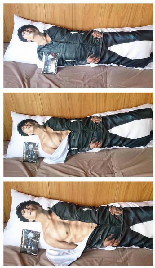 열도의 흔한 연예인베개