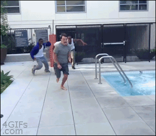 흑형들의 약점.gif