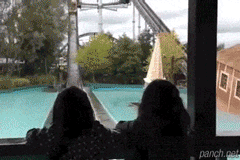 공포의 워터슬라이드.gif