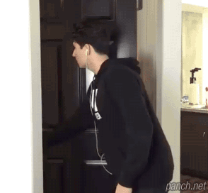 이어폰의 위험성.gif