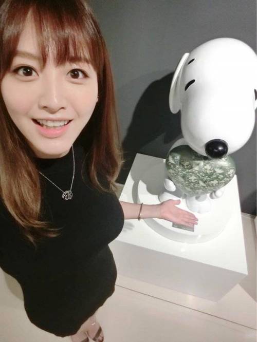 재경이 자선경매에 내놓은 작품
