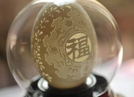 중국 달걀껍질 예술의 1인자