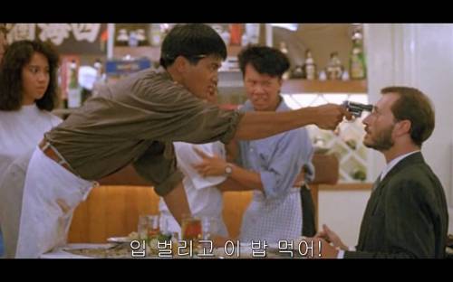 볶음밥을 맛있게 하는 요리사