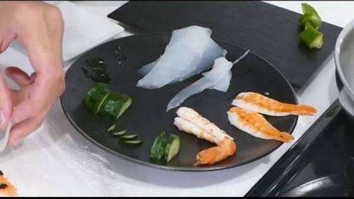 비단잉어 스시.jpg